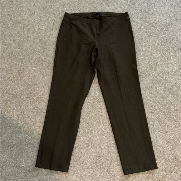 Washable Flex Ponte Slim Pant by Eileen Fisher in “Woodland” size M - Picture 4 of 6